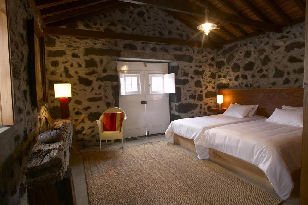 Pocinhobay Bed & Breakfast Madalena  Room photo