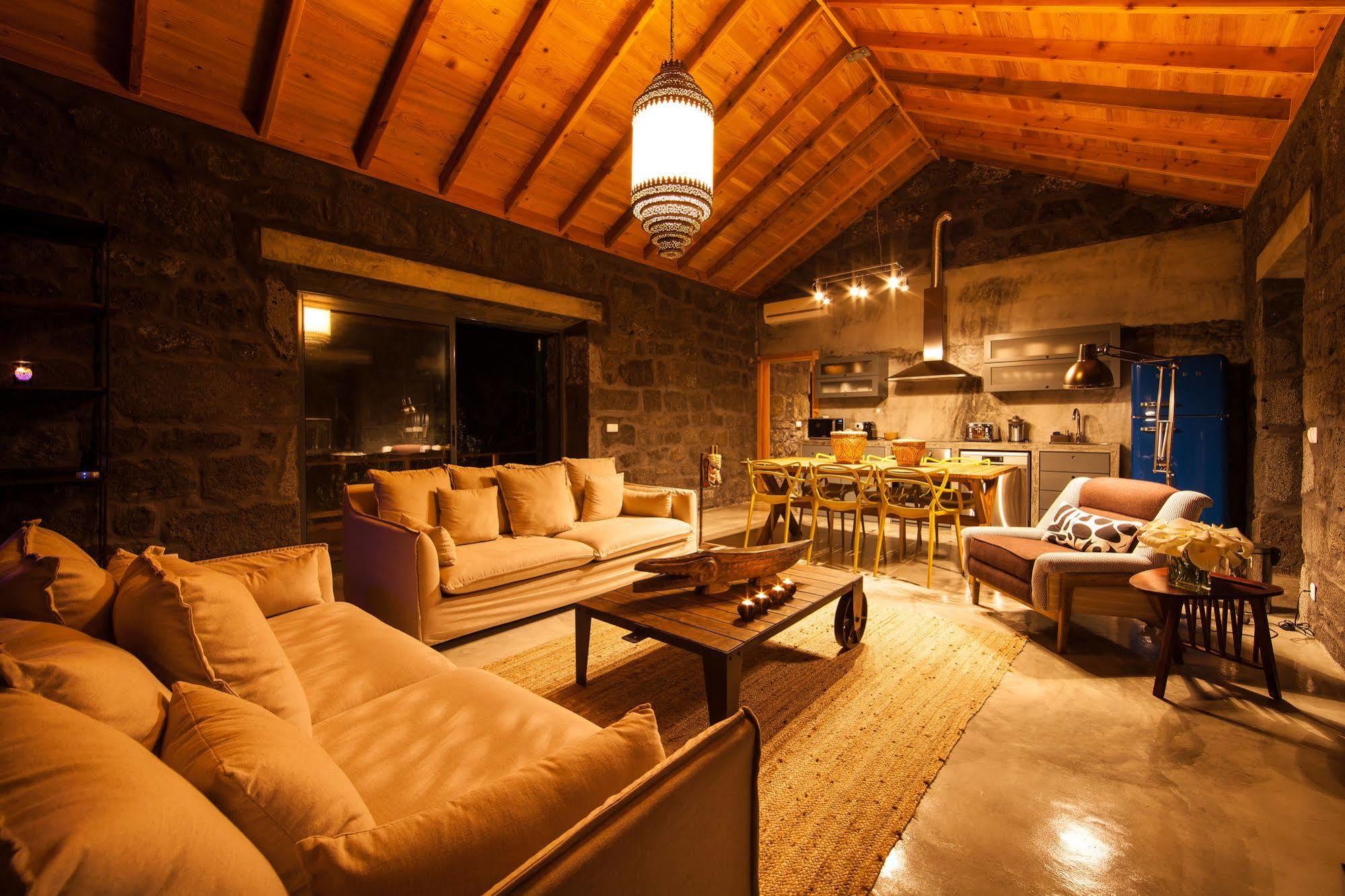 Pocinhobay Bed & Breakfast Madalena  Exterior photo